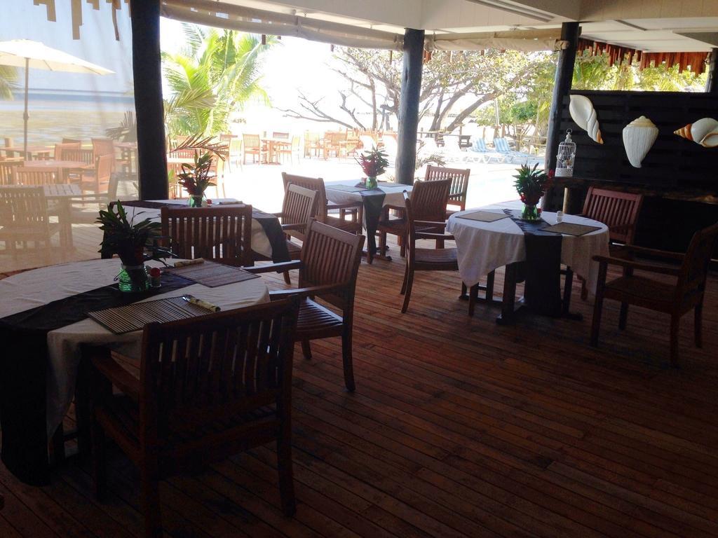 Solevu Funky Fish Beach & Surf Resort מראה חיצוני תמונה